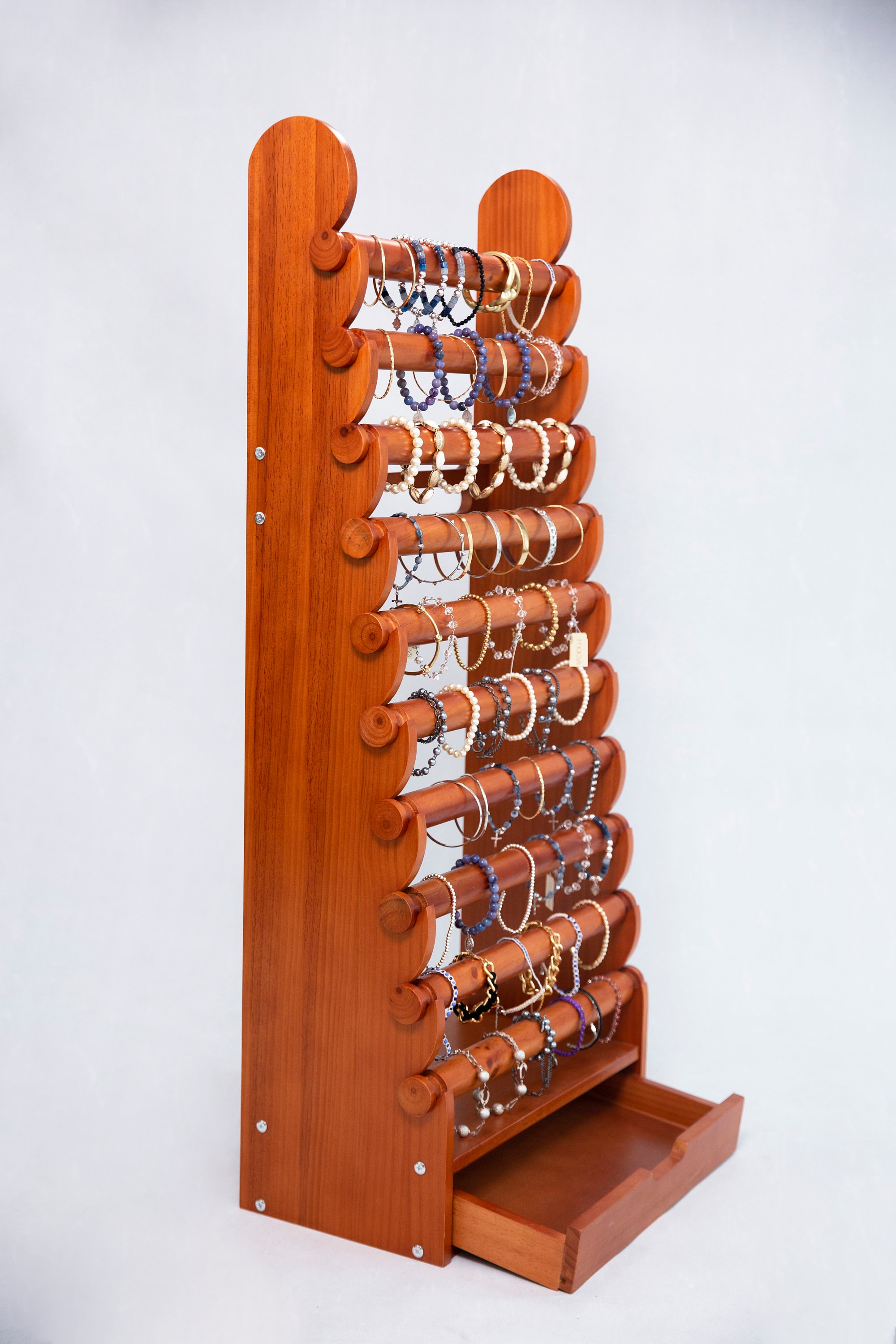 Bangle bracelet shop display
