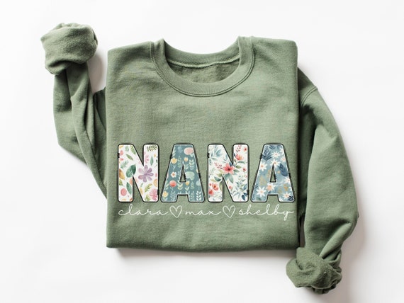 Personalized Floral Nana Sweatshirt with Grandkids' Names, Custom Nana Shirt for Birthday, Nana Mothers Day Gift, Christmas Gift for Nana