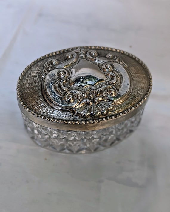 Vintage Crystal Vanity Trinket Box with Silverpla… - image 2