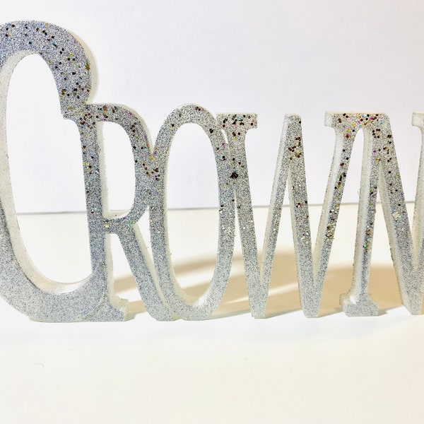 3D Word Sign “Crown”