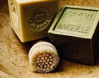 Savon de Marseille Extra-Large Soap Cube | Olive Oil Handcrafted Soap | Natural Soap | Gentle Handcrafted Soap | 600g Handmade Soap