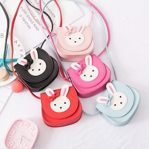 Sac à bandoulière personnalisé lapin, cadeau petite fille. Sac à main pour tout-petit. Sac à main fille, cadeau d'anniversaire fille personnalisé, sac à main fille bambin