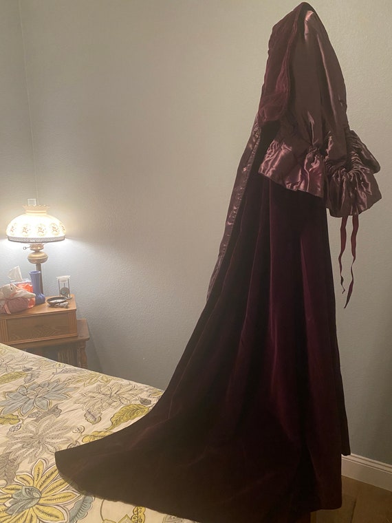 Hand made Victorian ladies cape - image 1