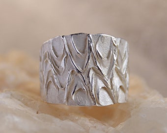 Ring "Mollusk III" is a unique piece, made of pure silver, 999.9, inspired by mollusks, original sculpture