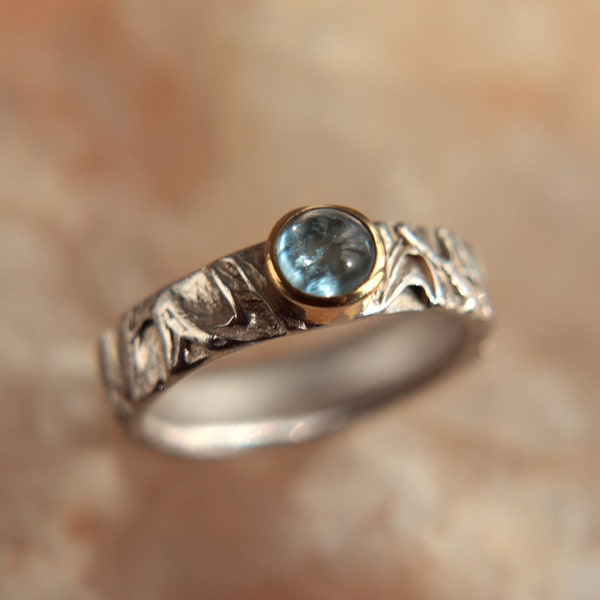 Ring "Water" unique piece in silver-palladium 925, gold and a beautiful aquamarine of 5.5 mm.
