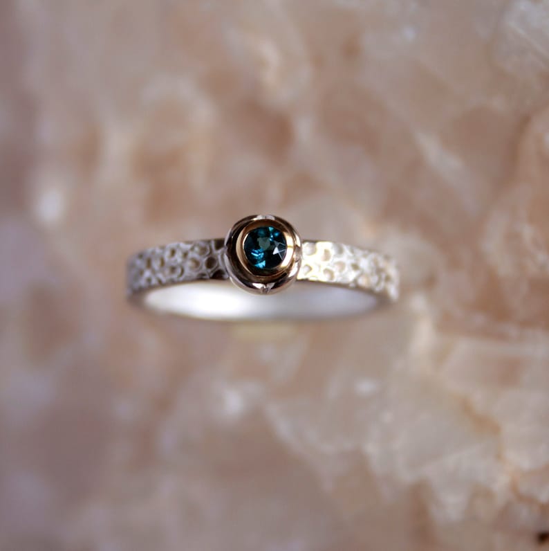 Volcanic Blue Ring, unique piece made of pure silver 999.9, 18 K gold and palladium silver with a luminous blue tourmaline. image 1