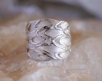 ring " Fish scales I" unique piece in pure silver 999.