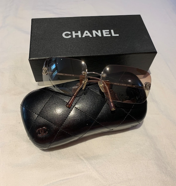 【美品】CHANEL sunglasses vintage case coco Chanel Sunglasses Non-prescription 4023 Coco Mark with Case