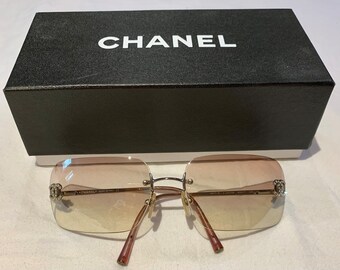 Chanel 4017 D Coco Crystal Rhinestones Genuine Vintage Sunglasses - Main Image