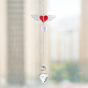 Personalized Suncatcher Heart Wing Stained Glass Crystal Wing Sympathy gift Memorial Gifts for Loss of Mom Friend Dog Custom Name