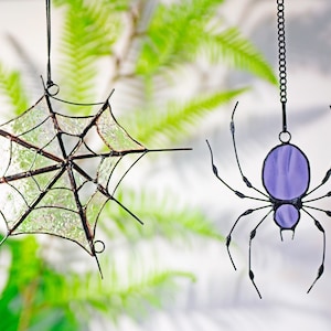 Spider Web Stained glass spider with web sun catcher Window hangings, Halloween spider suncatcher Gothic decor for Halloween