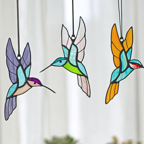 Kolibri-Buntglas-Set mit 3 Fensterbehängen, Kolibri-Sonnenfänger, Kolibri-Geschenk, individuelles Buntglas-Vogel-Sonnenfänger zum Muttertag