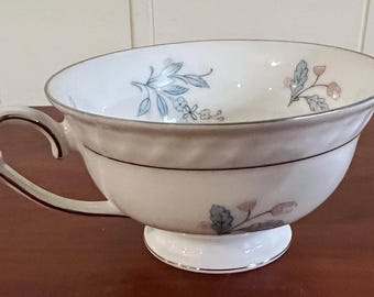 Vintage Laurel Oak Teacup Franconia Krautheim Selb Bauaria Germany