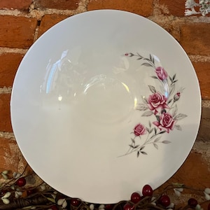 Gambles Rosalinda Fine China ボウル 9.25インチ | ヴィンテージ 日本製 花柄 サービングボウル | ピンクのバラ柄 エレガントな食器