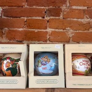 Set di 3 decorazioni natalizie vintage dei Muppets / Oggetti da collezione per le feste degli anni &#39;80 in scatole originali