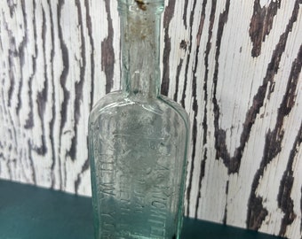 Richter & Co Apothecary Bottle