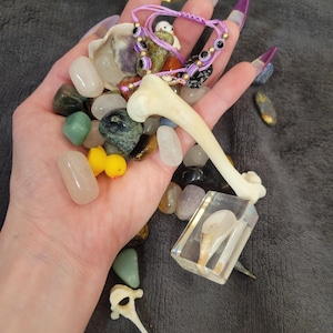 Guaranteed Bones curio confetti, high scoop, witches scoop, crow trinket confetti, crystals lucky dip, witch crystal confetti, goblincore,