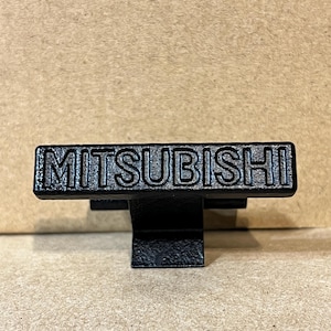 Gen1 Mitsubishi Montero (Pajero + Dodge Raider) Center Console Armrest Lid Latch - OEM Style Reproduction