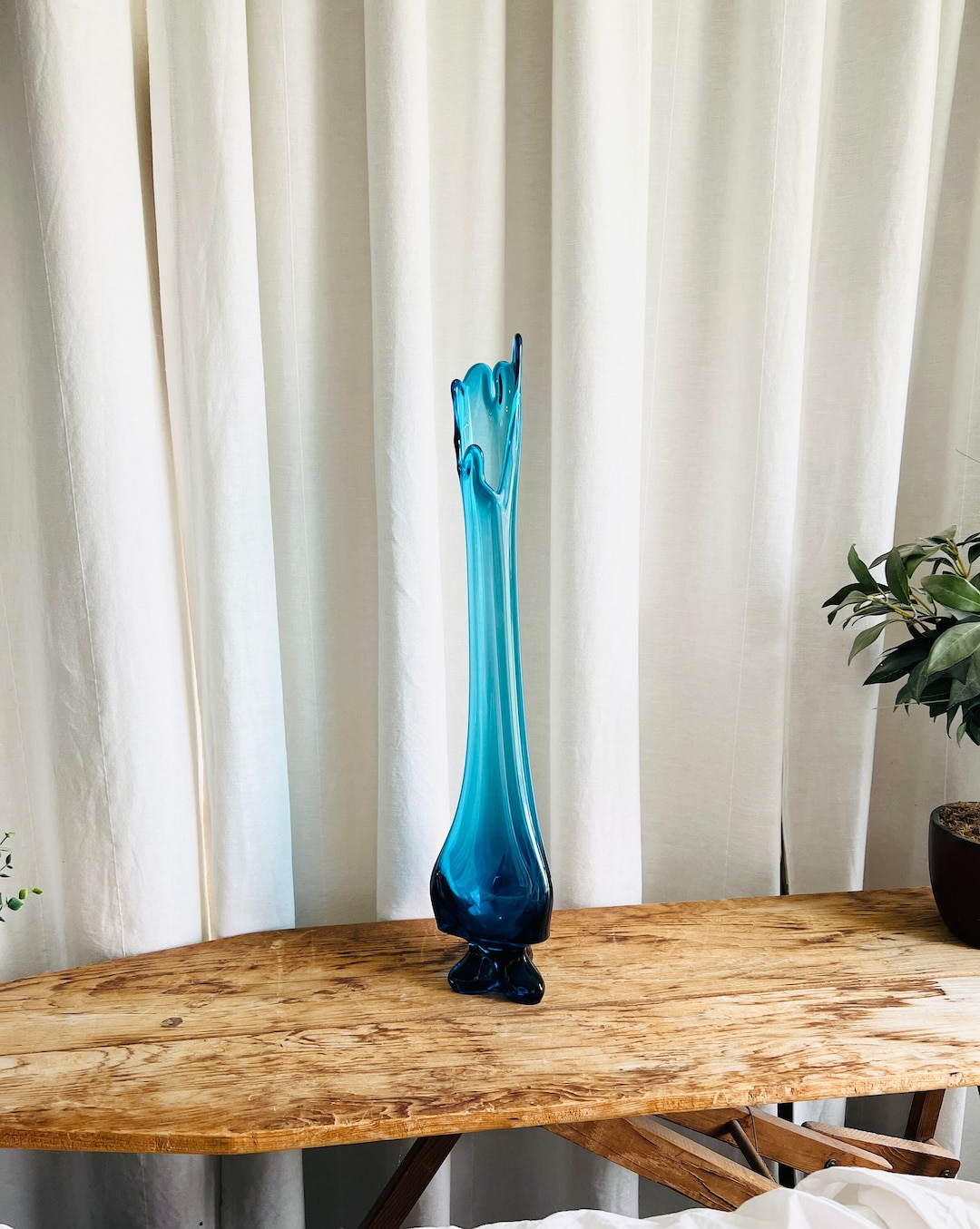 MCM Viking Swung Glass Vase 23, Bluenique Epic 3 Foil, Vintage Stretch