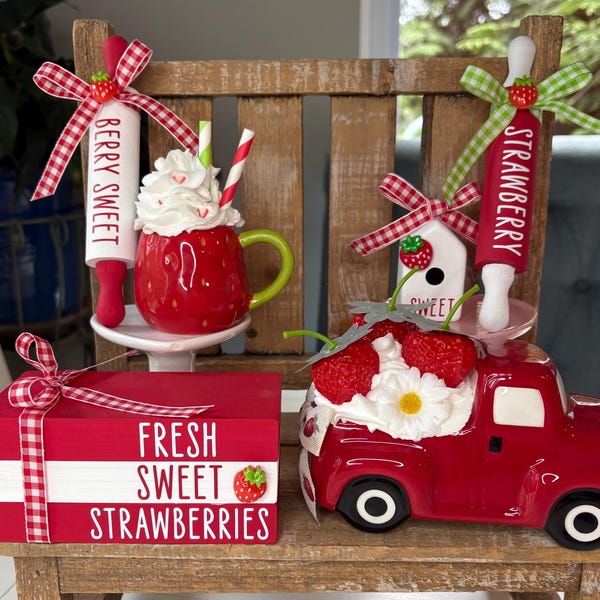 Summertime / Strawberries / Strawberry Decor / Strawberry Truck