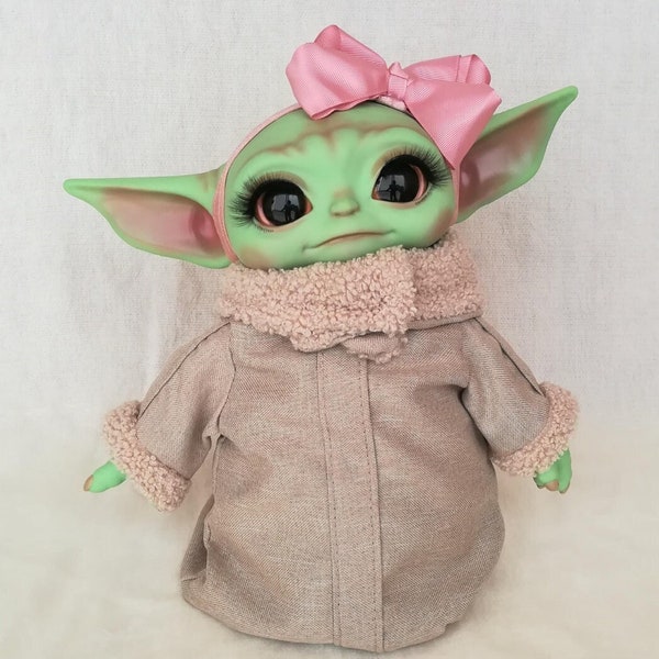 COMMANDE PERSONNALISÉE renaître bébé Yoda poupée vert original avec ombrage, bébé Yoda renaître, poupée Grogu cadeau personnalisable, le Mandalorien