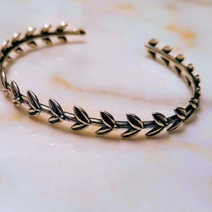 olive leaf bracelet, silver leaf bracelet, bridesmaid bracelet, greek bracelet, greek jewelry, bridesmaid gift, bridesmaid jewelry