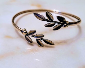 olive leaf bracelet, silver leaf bracelet, bridesmaid bracelet, greek bracelet, greek jewelry, bridesmaid gift, Valentines Day