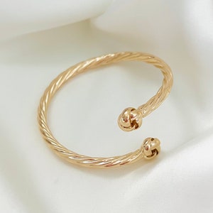 Twisted Gold Bangle, Rope Cuff Bangle, Chunky Bangle Bracelet, Gold Plated Bangle, Classic Gold Bangle, Everyday Cuff Bracelet