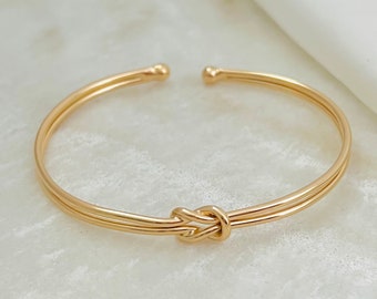 Knot Bracelet, Bangle Bracelet, Dainty Cuff Bracelet, Love Knot Bangle, Wire Cuff Bracelet, Bridesmaid Gifts, Gold Filled Bracelet