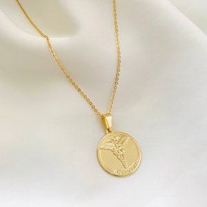 Medicine necklace top