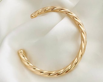 Bracelet en or torsadé, bracelet de manchette en corde, bracelet jonc épais, bracelet plaqué or, bracelet en or classique, bracelet de manchette de tous les jours