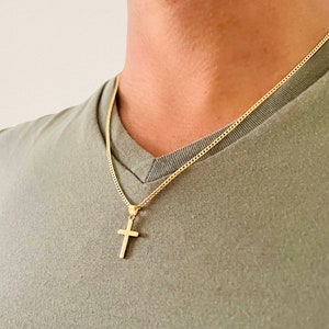 Small Cross Necklace, Men&#39;s Dainty Gold Cross Necklace, Small Gold Filled Cross Necklace, Men&#39;s Cross Necklace, Religious Jewelry
