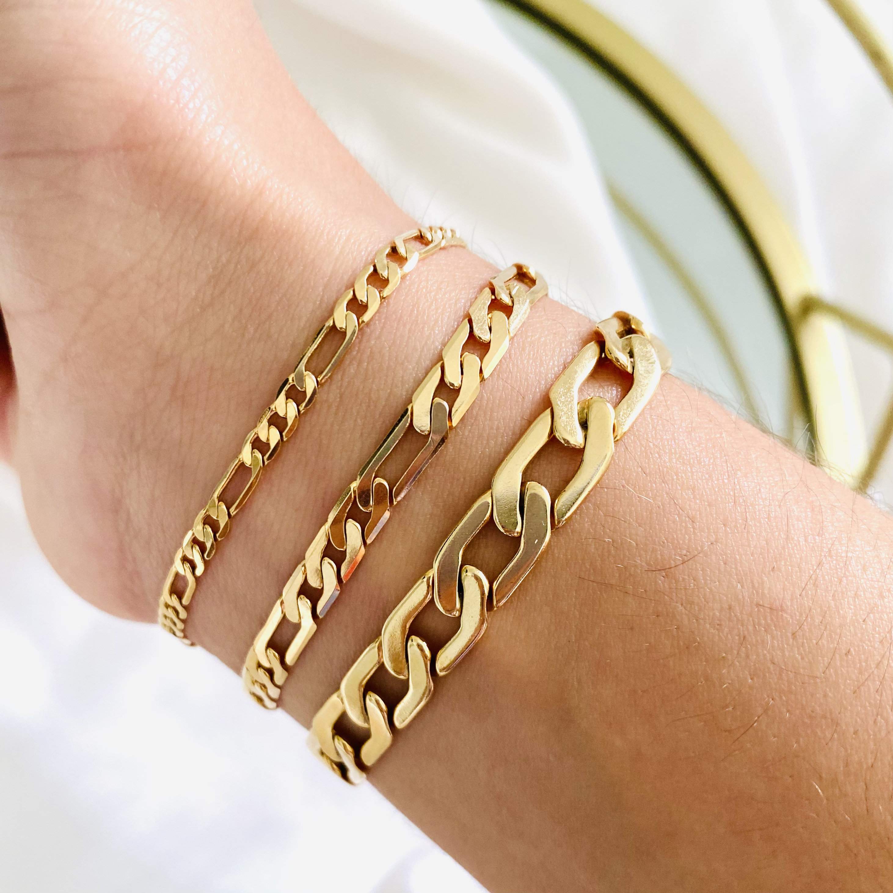 Gold Figaro Chain Bracelet 18k Gold Filled Figaro Bracelet Etsy