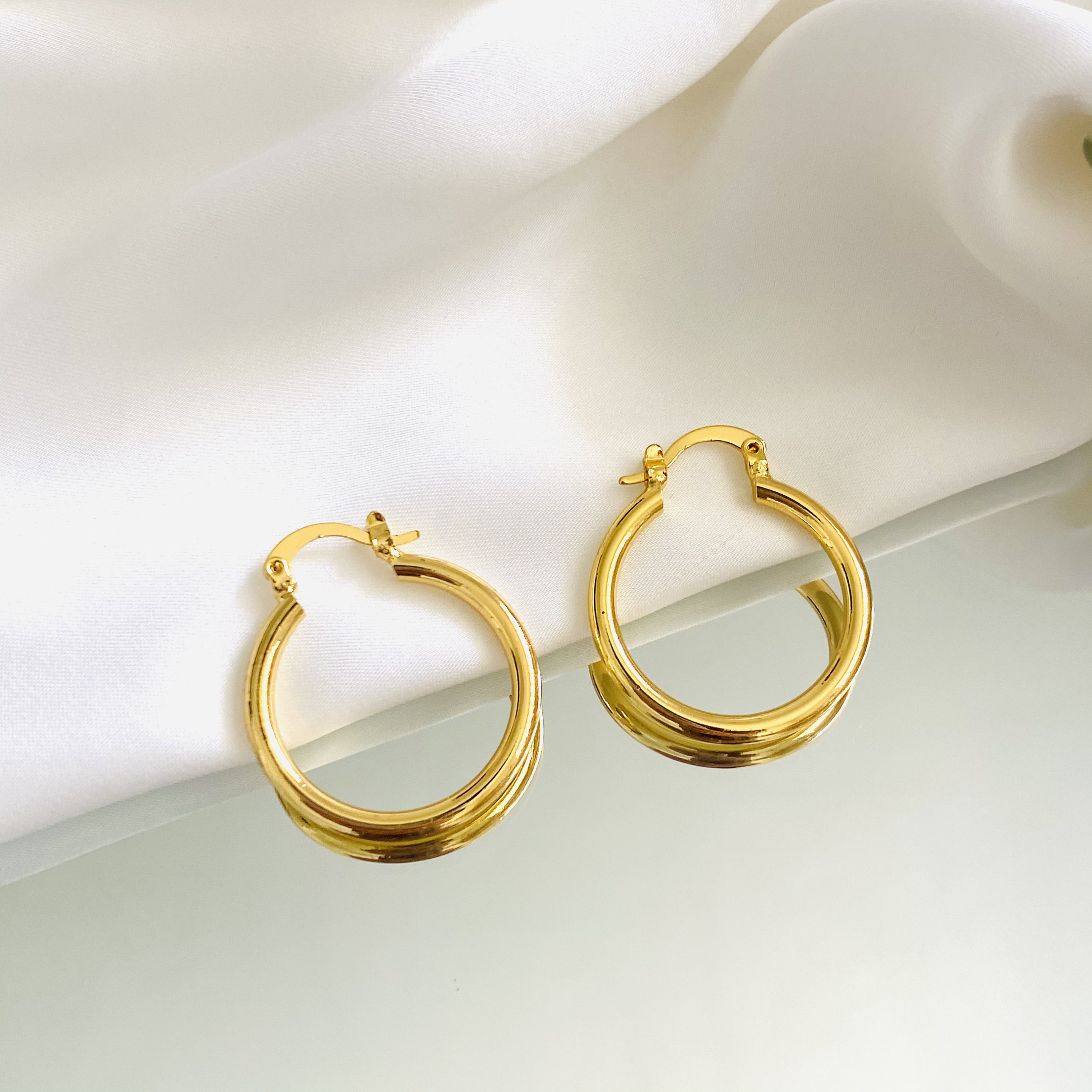 18k Gold Filled Hoops Gold Mini Hoop Earrings Solid Gold Etsy UK