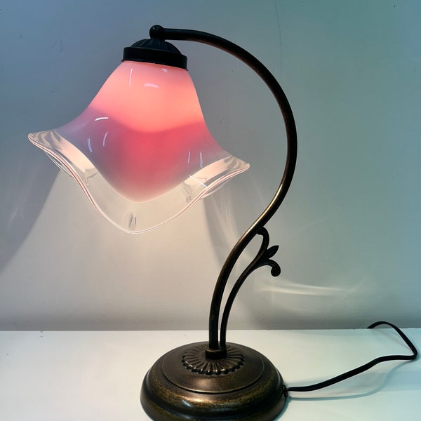 Pink Murano glass Vetri flower & metal table lamp vintage