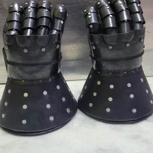 Custom Spring Steel And Leather Gloves Gauntlet - 18 Gauge Tempered Armor Cosplay Gauntlet