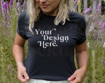 Bella Canvas 3001 mock-up | Bella canvas zwart shirt | Bosmodel | Natuurmodel | Mock-up voor buiten | Zomershirt mock | Zomermodel