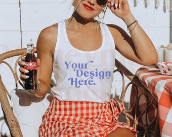 4.Juli Neues Level 1533 Mockup | Weißes Tank Top Mockup | Weißes Tank Top Mockup | Unabhängigkeitstag Shirt Mockup | Vaterländischer Mockup