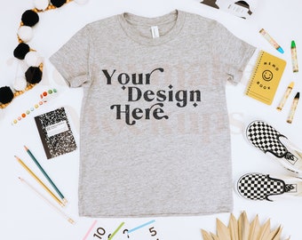 キッズ シャツ モックアップ | Bella Canvas 3001Y モックアップ | Bella Canvas ユース シャツ | 新学期モックアップ | キッズ T シャツ モックアップ | キッズ T シャツ モックアップ