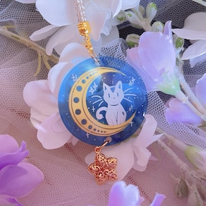 Cat charm, Kitty keychain, gold accessory, original art, cute kitty, Star, constellations, cute gift, golden detail, cute cat, kawaii art