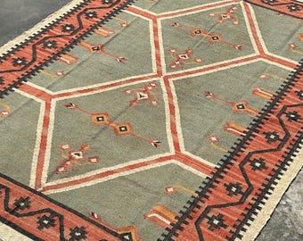 Southwestern Rug : Handmade Flatweave Area Carpet - Made of Wool & Jute - Pale Green / Orange Colors