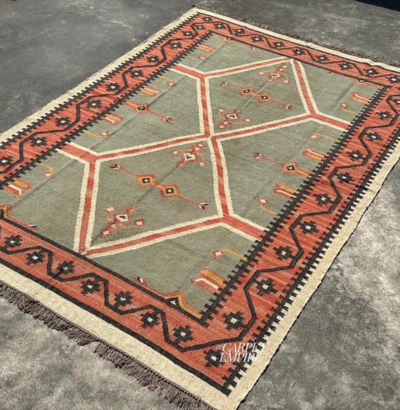 Southwestern Rug : Handmade Flatweave Area Carpet - Made of Wool & Jute - Pale Green / Orange Colors