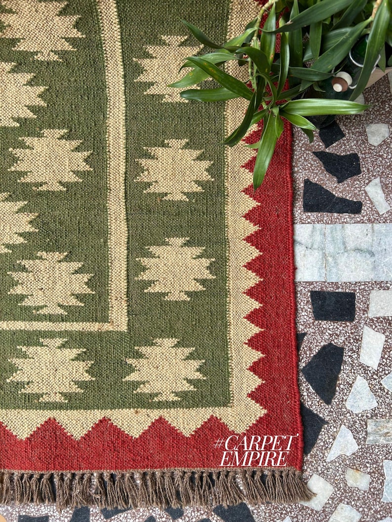 Its natural green hues make it an ideal piece to bring a touch of nature indoors, seamlessly complementing both contemporary and rustic interiors.