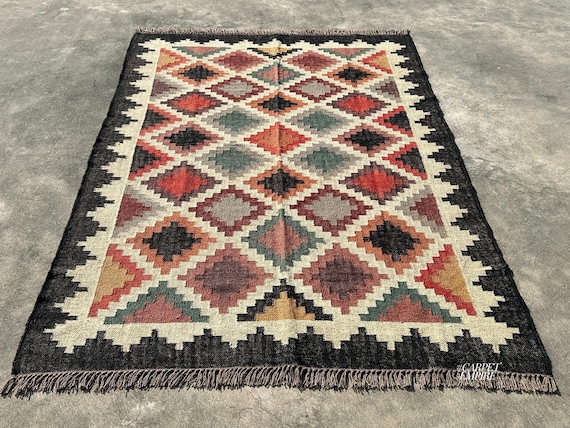 Kilim Area Rug, Handwoven Jute Wool Rug in Multicolor Aztec Design