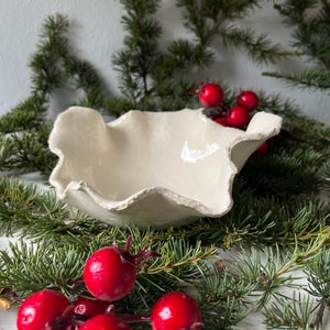 Ceramic plate, modern design style, newlyweds gift, Italian ceramic, centerpiece bowl, artisan plate, handmade, unique piece