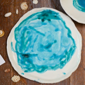 Plato de cerámica, estilo moderno, regalo de bodas, cerámica italiana, estilo mar, plato plano, bandeja hecha a mano, hecha a mano, pieza única