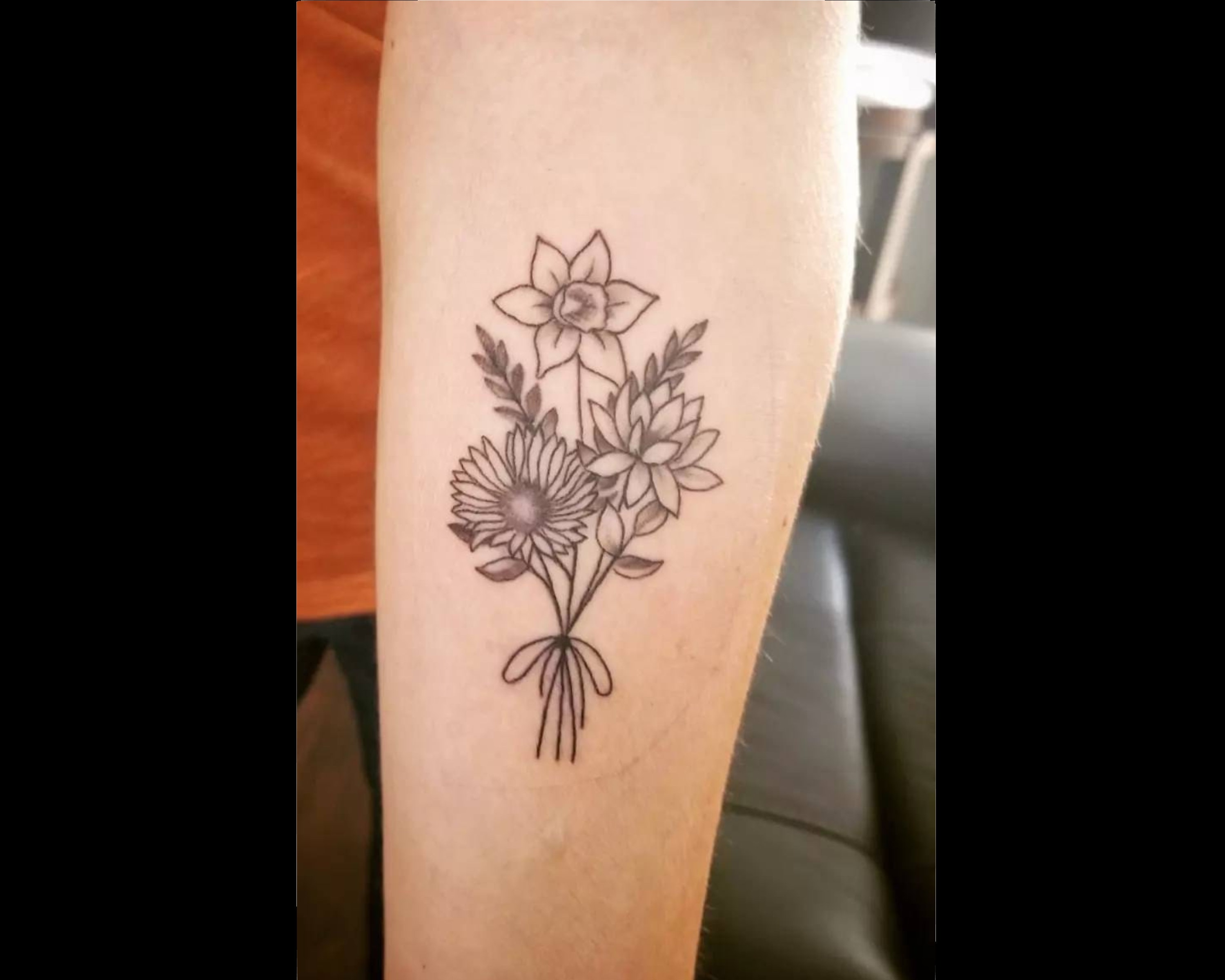 Custom Birth Flower Bouquet Tattoo Design - Etsy Australia