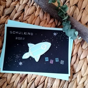 Karte zur Einschulung 2025, Schulkind, kleine Rakete, Klappkarte mit passendem Umschlag, personalisiert