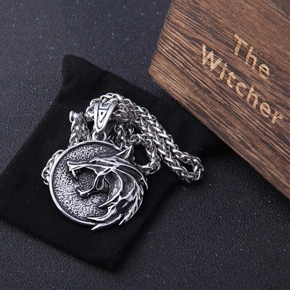 The Wizard Witcher Pendant Wolf Wild 