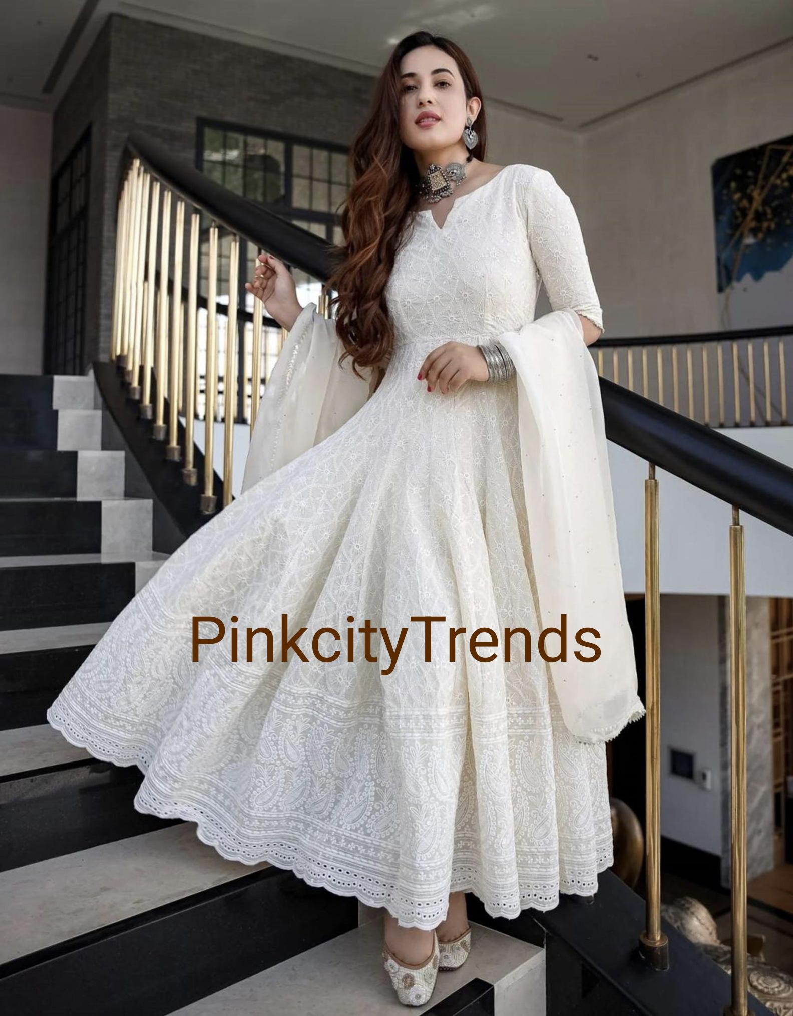 lace bodice a line wedding dress Beaded Lace Illusion Neck Organza A-line Chic Wedding Gown main image 0